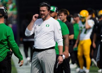 Dan Lanning says he has ‘zero’ interest in leaving Oregon