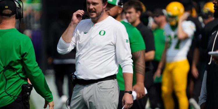 Dan Lanning says he has ‘zero’ interest in leaving Oregon