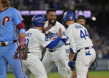 Dodgers vs Brewers NLCS predictions: Can Milwaukee dethrone LA?