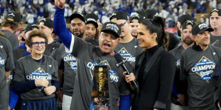 Dave Roberts to haters: Dodgers ready to ‘really ruin baseball’