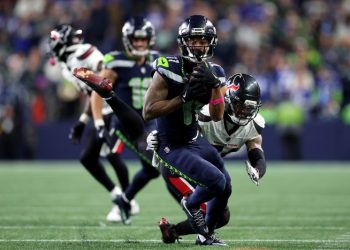 ‘MNF’ winners, losers: Budding star receiver goes off again