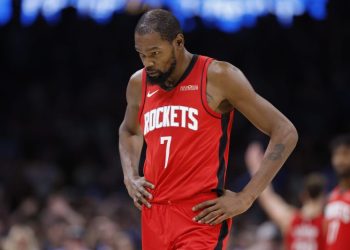 Kevin Durant’s Rockets debut spoiled by Thunder