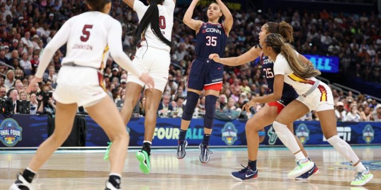 Azzi Fudd feels ‘healthiest I’ve been since I’ve been at UConn’