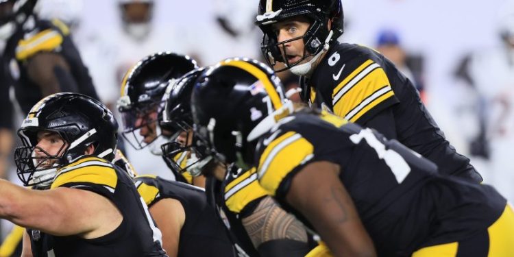 Aaron Rodgers vs. Packers, Eagles revenge game highlight NFL things to watch
