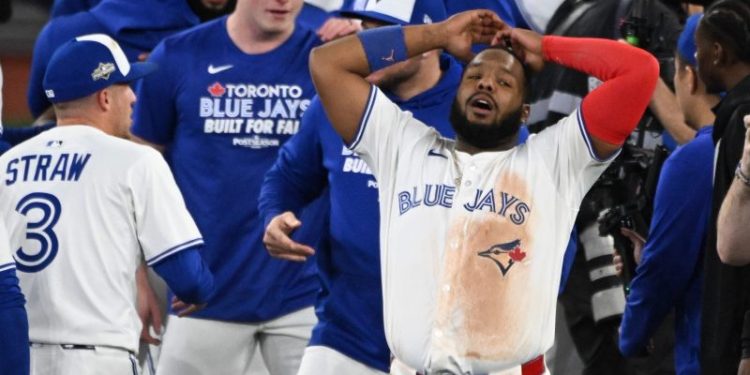 Why Blue Jays’ superstar vows to give World Series ring to his dad