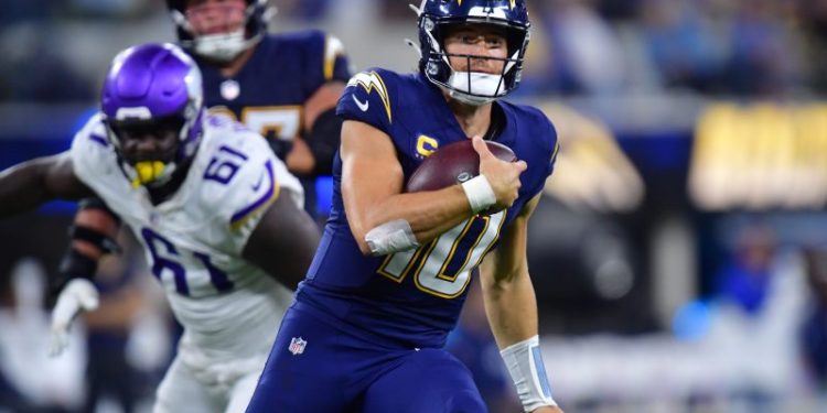 Winners and losers: Chargers storm through Vikings on Thursday night