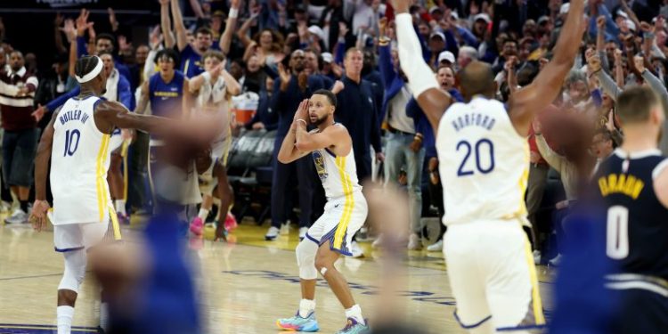 Nuggets vs. Warriors highlights: Steph Curry puts on a show in OT win