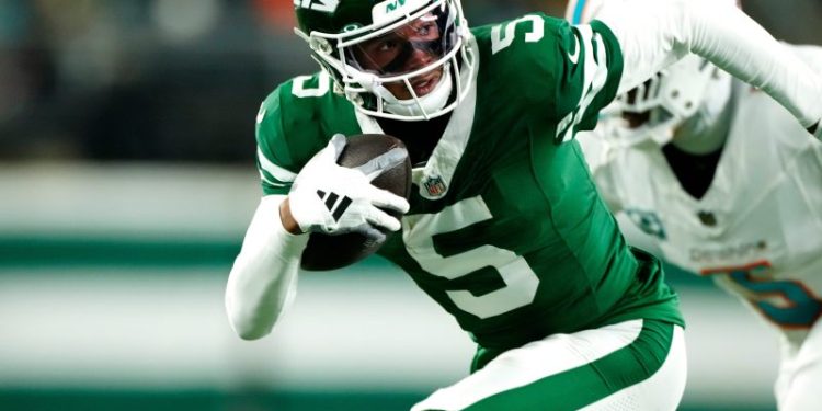 Is Garrett Wilson playing vs. Bengals on Sunday?