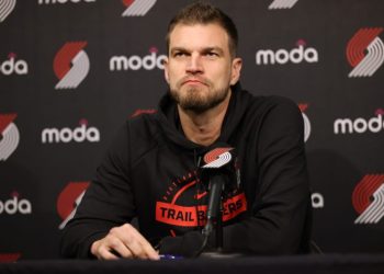 Tiago Splitter set for first game as head coach of Trail Blazers