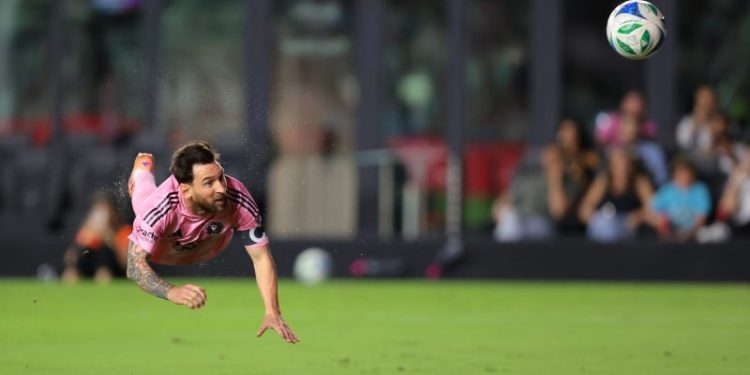 Messi strikes twice as Miami wins MLS playoffs opener