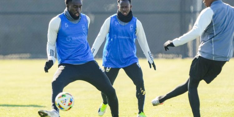 MLS suspends two players for league rules violation before playoffs
