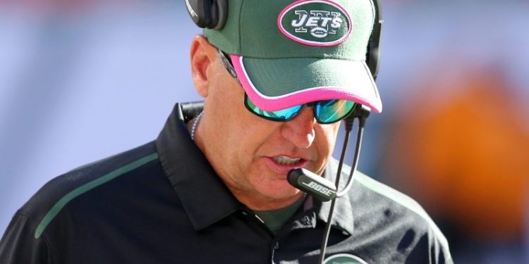 Former Jets coach breaks down in tearful tribute to late team legend