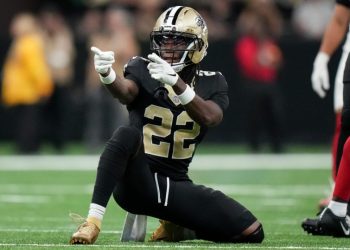 NFL trade deadline: Tracking latest news, rumors, deals