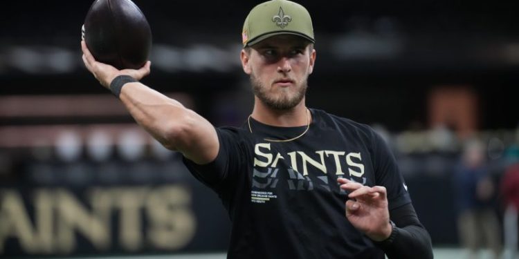 Saints QB change: Tyler Shough replaces Spencer Rattler