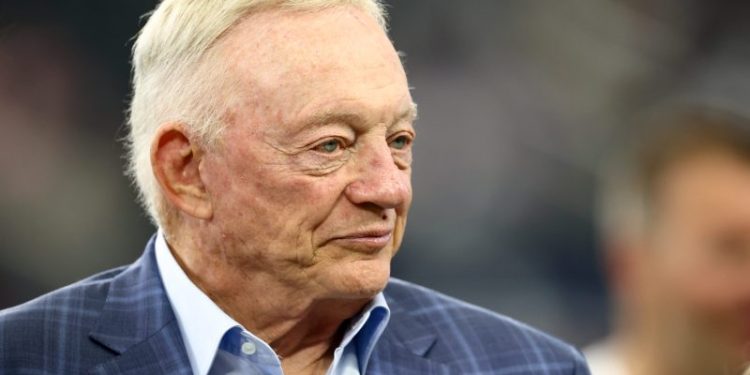 Cowboys’ owner Jerry Jones discusses NFL trade deadline plans
