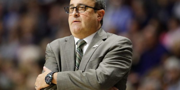 Wings make veteran college hoops coach new head coach