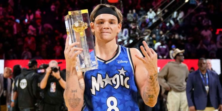 Report: Pacers sign 3-time slam dunk champion as injuries pile up