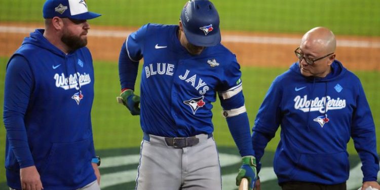 George Springer injury watch: Will Jays DH play in Game 5?