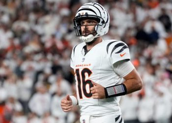 Latest updates on Joe Flacco’s shoulder injury