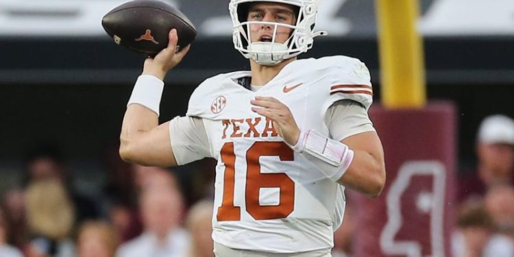 Arch Manning injury update: Texas QB questionable vs Vanderbilt