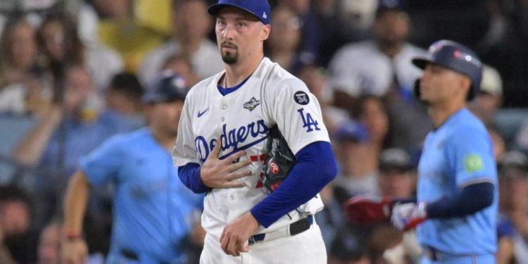 Dodgers’ World Series hopes on life support after big mistakes in loss