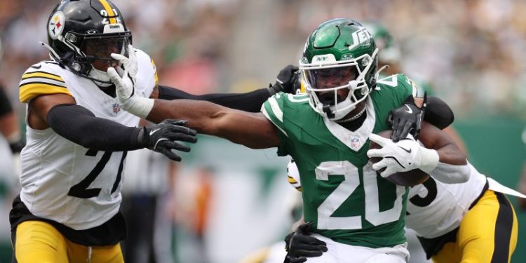 NFL trade candidates: Ranking top players who could be dealt