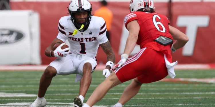 Bowl projections: College Football Playoff shuffled after Week 10