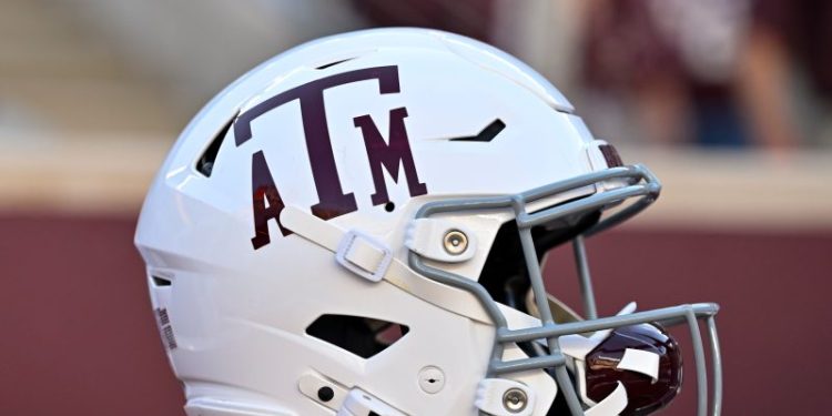 Texas State Trooper removed from post after incident with South Carolina players