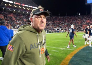 Week 10 Flop 10: Freeze is cooked, CFP hopefuls stumble, fans blacked out