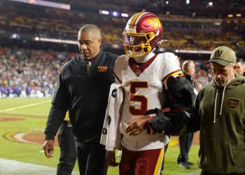 Commanders HC Quinn takes blame for Jayden Daniels injury