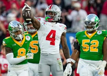 How close was last year’s first CFP rankings to final bracket?