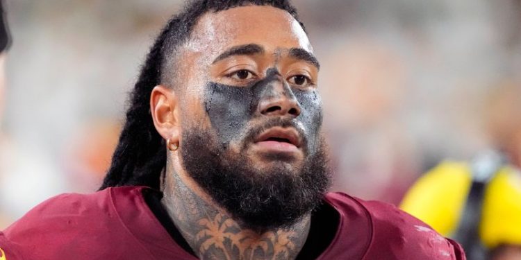 NFL suspends Commanders LB Frankie Luvu for one game