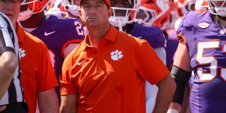 ‘Misery loves company.’ Dabo, Deion commiserate during rough seasons