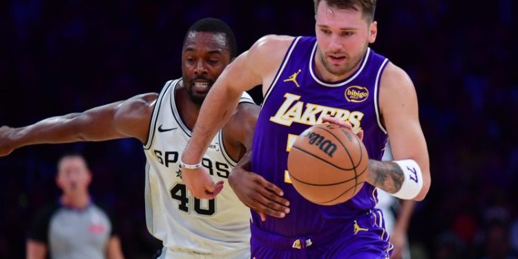 Luka Doncic leads Lakers past Spurs as Victor Wembanyama fouls out