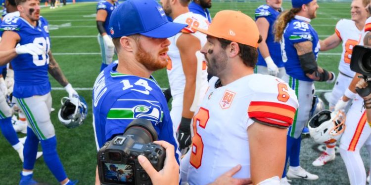 NFL MVP at midway mark: Surprise candidate emerges as front-runner