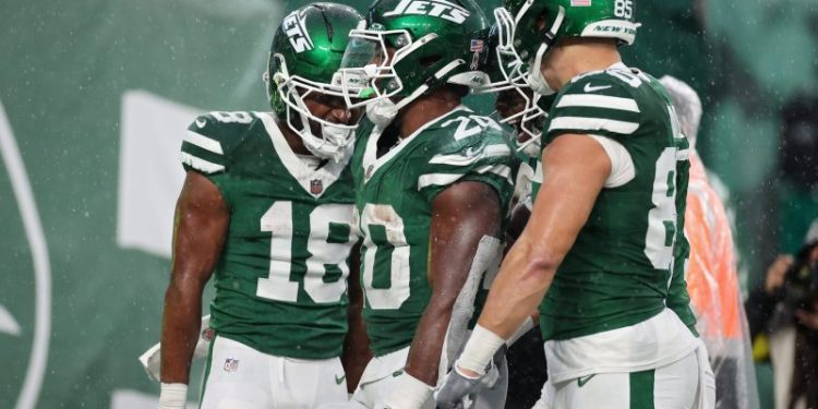 32 things we learned in Week 10: Up is down, bad is good, meh trades