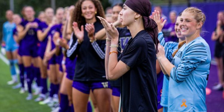Washington women’s soccer honors Mia Hamant with resilient title run