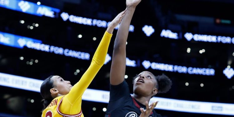 South Carolina holds off USC in top-10 women’s basketball showdown