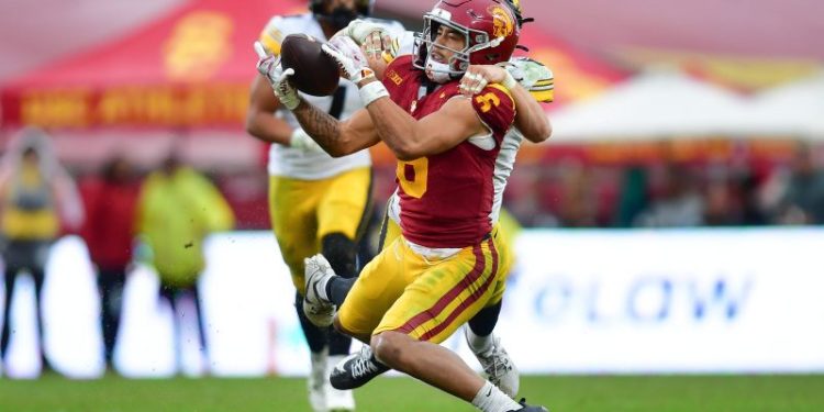 Southern California WR hopes to make Oregon defense his latest victim