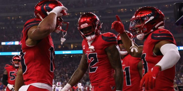 NFL playoff picture: Texans stay hot, Bills’ AFC East hopes not