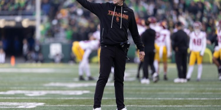 Lincoln Riley, USC in familiar position after latest high-profile loss