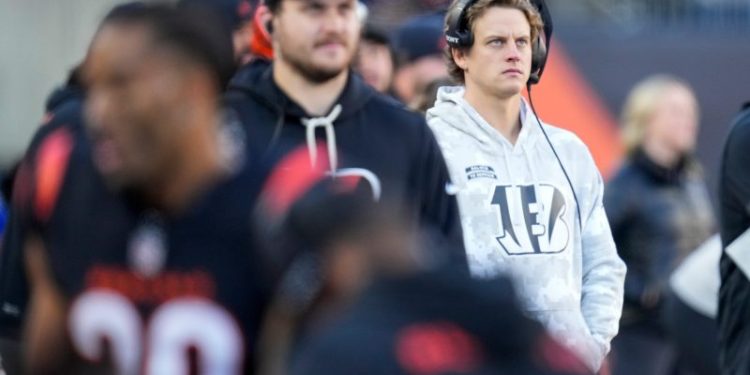 Joe Burrow expected to return Thanksgiving night, coach says