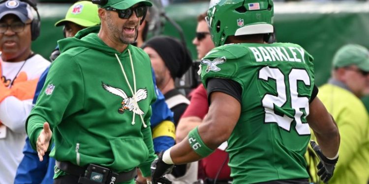 What’s wrong with the Eagles’ offense? Predictability is just the start