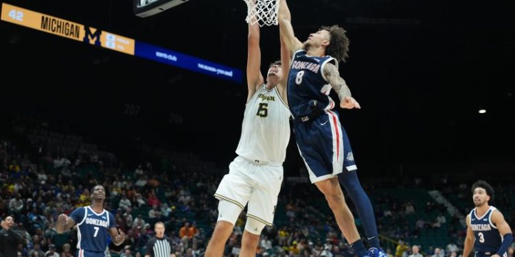 Michigan notches 40-point win to take Players Era title