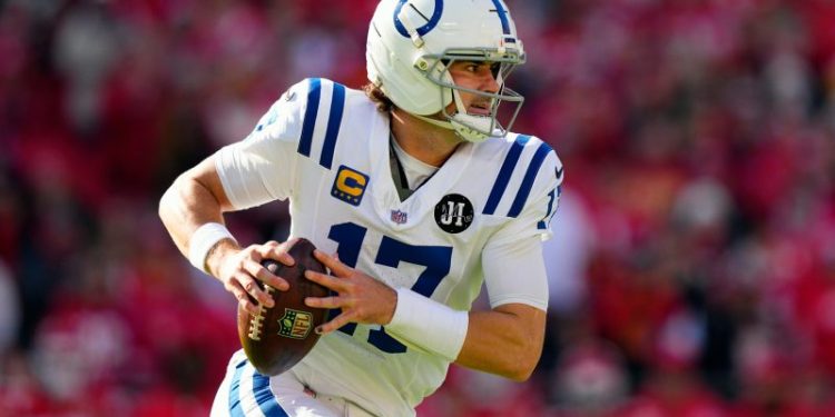 Latest updates on Colts QB Daniel Jones’ injured fibula