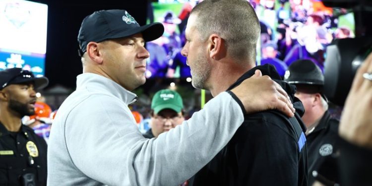 James Madison finalizing deal with former Florida coach