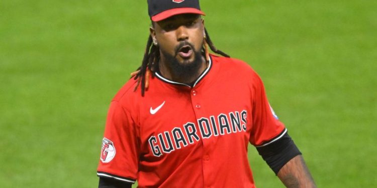 MLB pitchers get trial date for gambling scandal