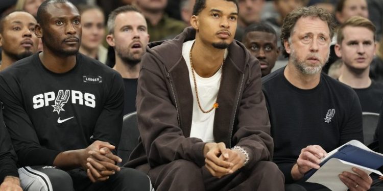 Victor Wembanyama injury update: Latest on San Antonio Spurs star