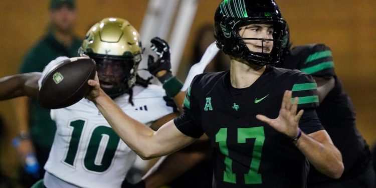 How North Texas QB went from high school backup to nation’s leading passer