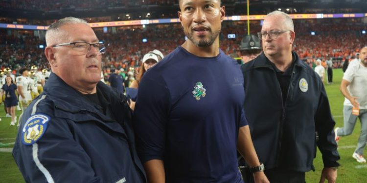 Why did Notre Dame miss CFP? Irish head-to-head loss to Miami keeps it out